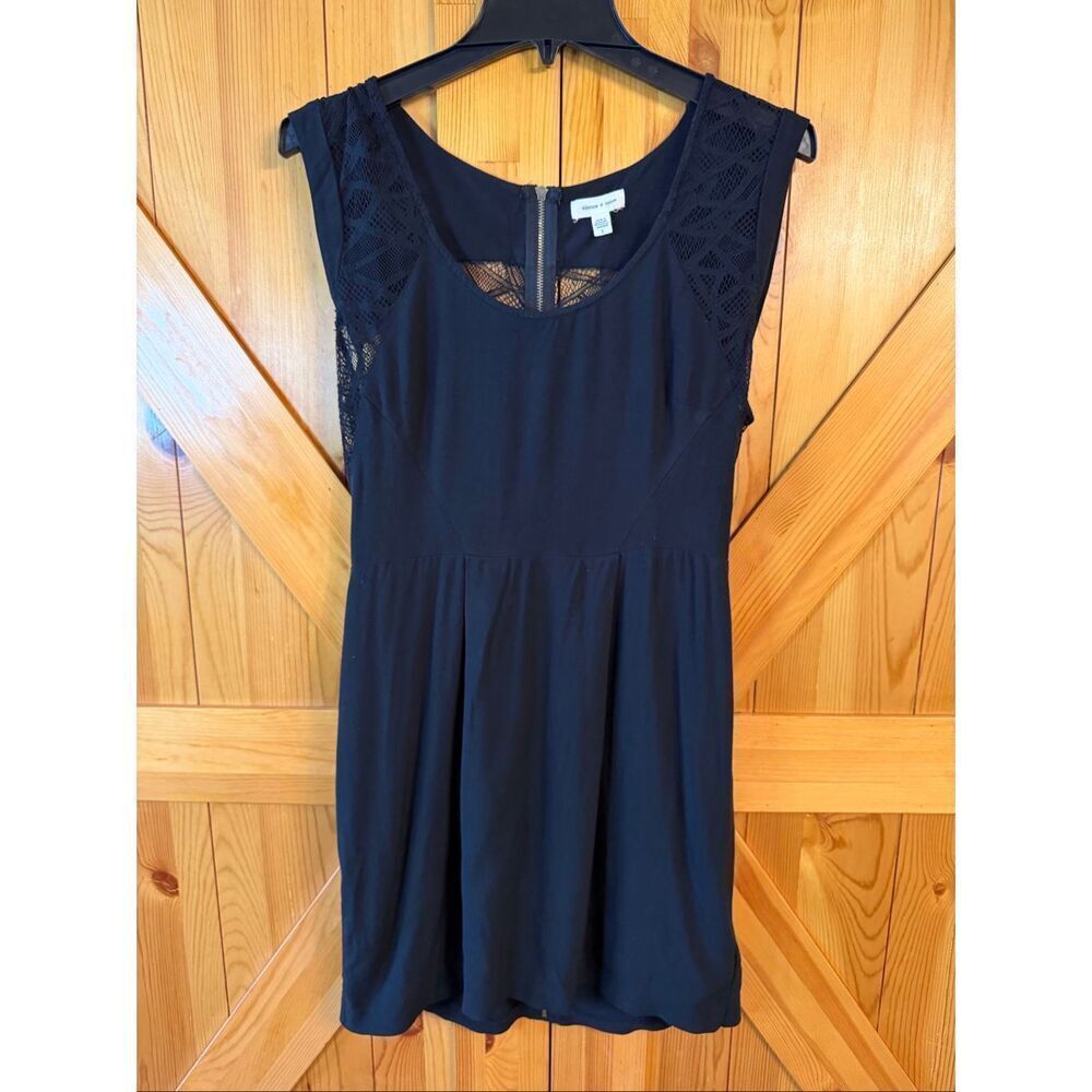 Silence + Noise Black Lace Overlay Sleeveless Mini Dress Size 8 (7143)